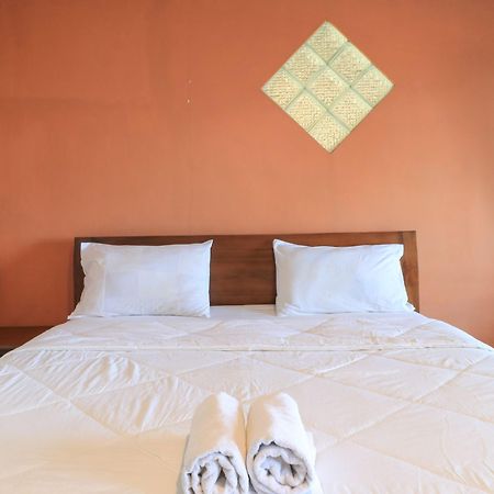Hotel Tara Bar & Resto Air Sanih Kubutambahan  Dış mekan fotoğraf