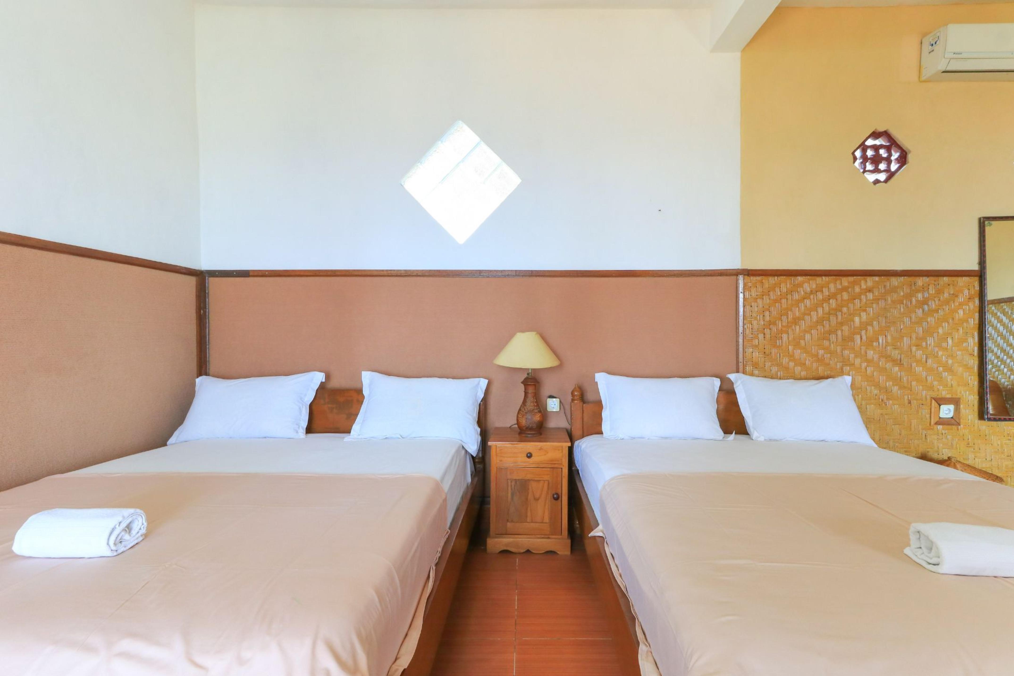 Hotel Tara Bar & Resto Air Sanih Kubutambahan  Dış mekan fotoğraf