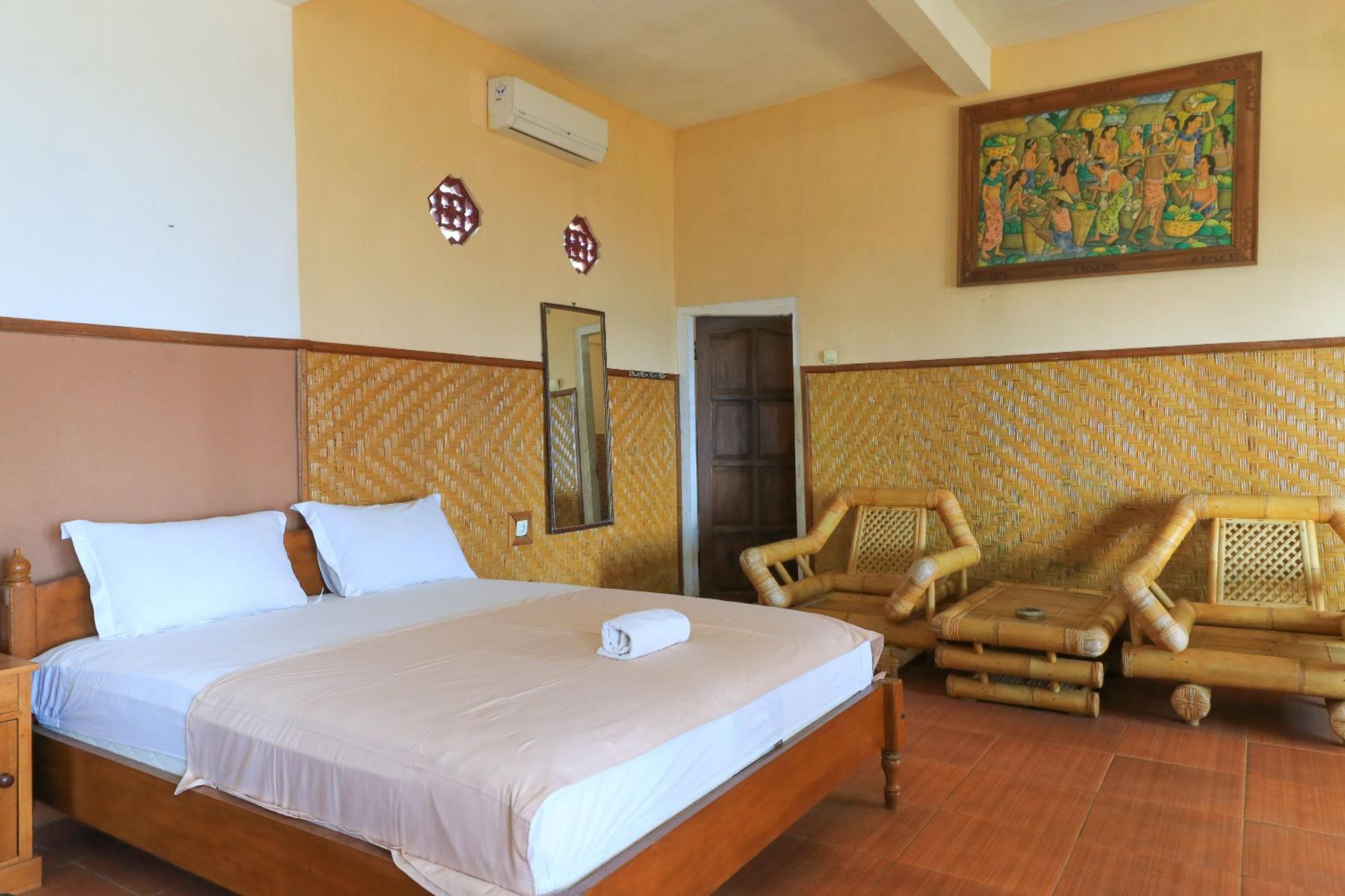 Hotel Tara Bar & Resto Air Sanih Kubutambahan  Dış mekan fotoğraf
