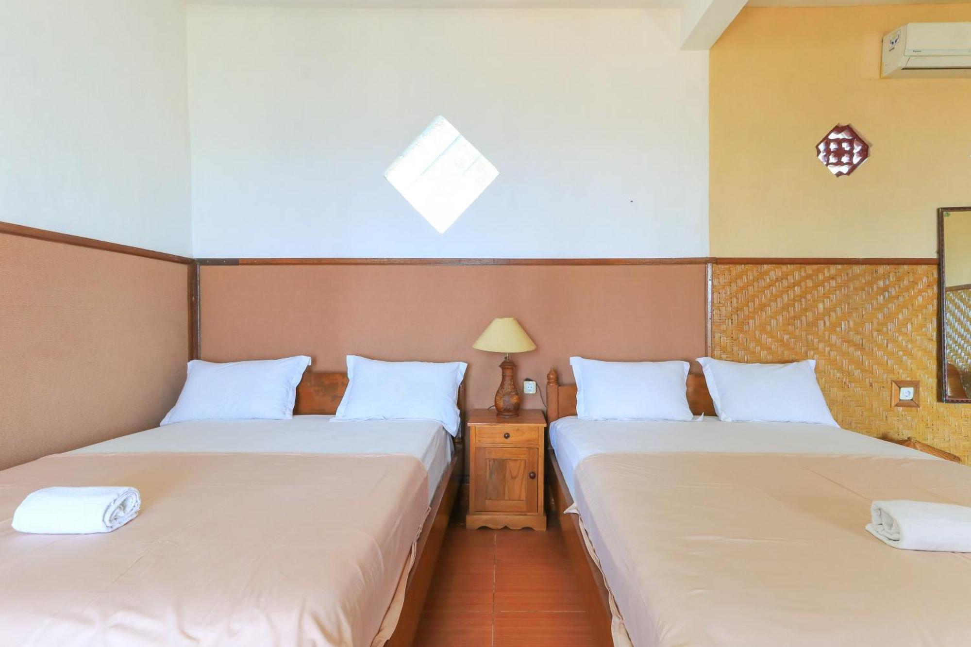 Hotel Tara Bar & Resto Air Sanih Kubutambahan  Oda fotoğraf
