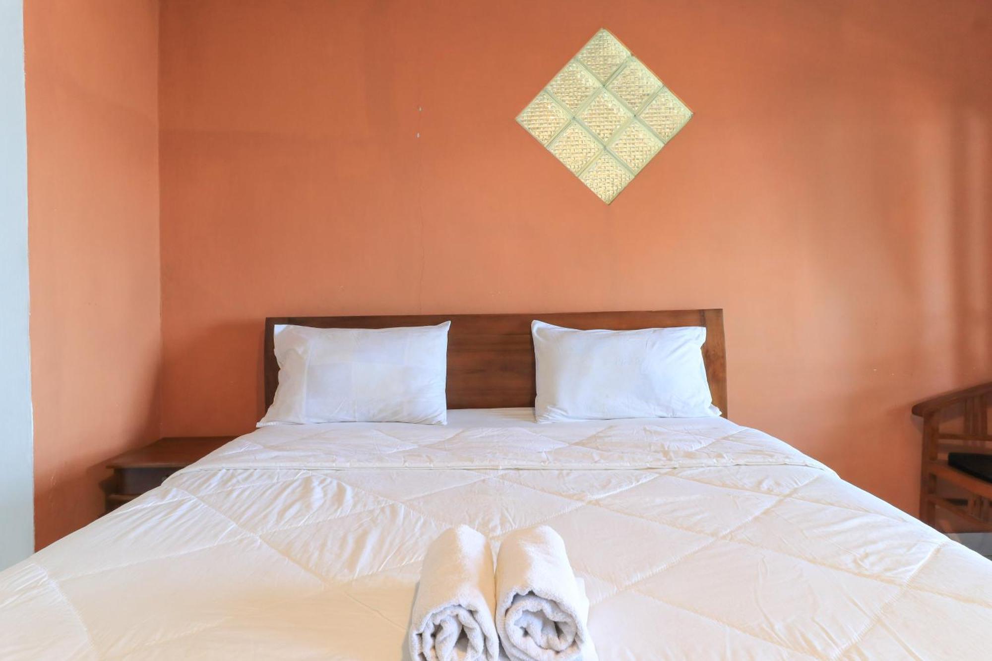 Hotel Tara Bar & Resto Air Sanih Kubutambahan  Oda fotoğraf